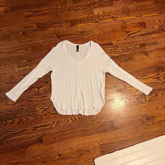 bobi Tops - bobi Los Angeles White Ribbed V-Neck Long Sleeve Top Size L NWT